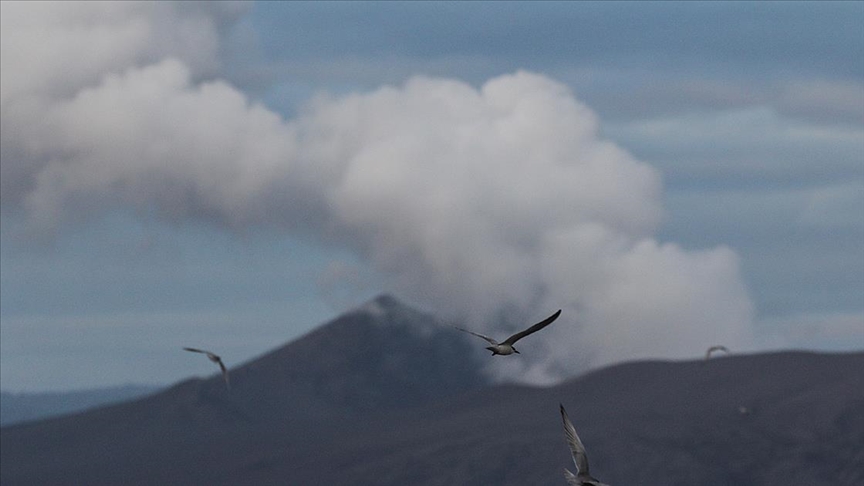 Filipinler’de Taal Yanardağı’nın alarm seviyesi 3. seviyeye ulaştı