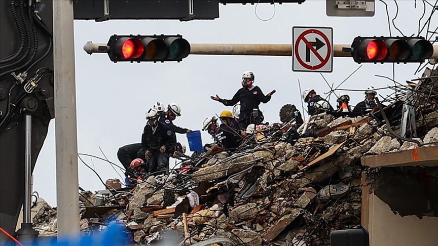 Miami’de çöken binada 2 kız kardeşin cansız bedenine ulaşıldı