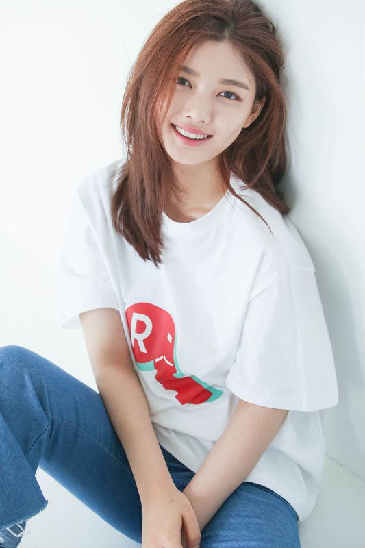 韓流　女優　オーダー作品 超キュート！『雲が描いた月明り』出演！美少女子役から大人の女優へ
