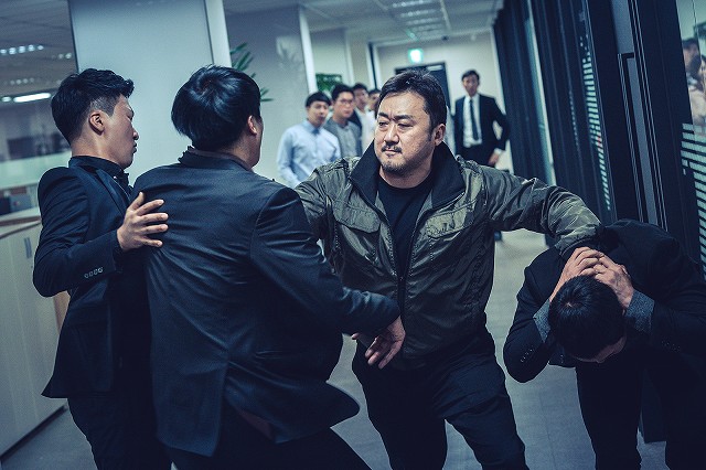 韓国人気実力派俳優マ・ドンソク主演の韓国映画『無双の鉄拳』Blu