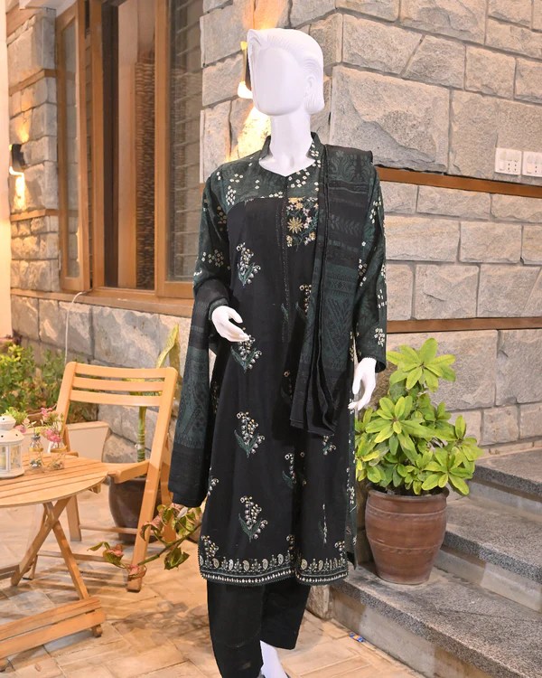 3-Piece Suit | Embroidered Khaddar | Readymade