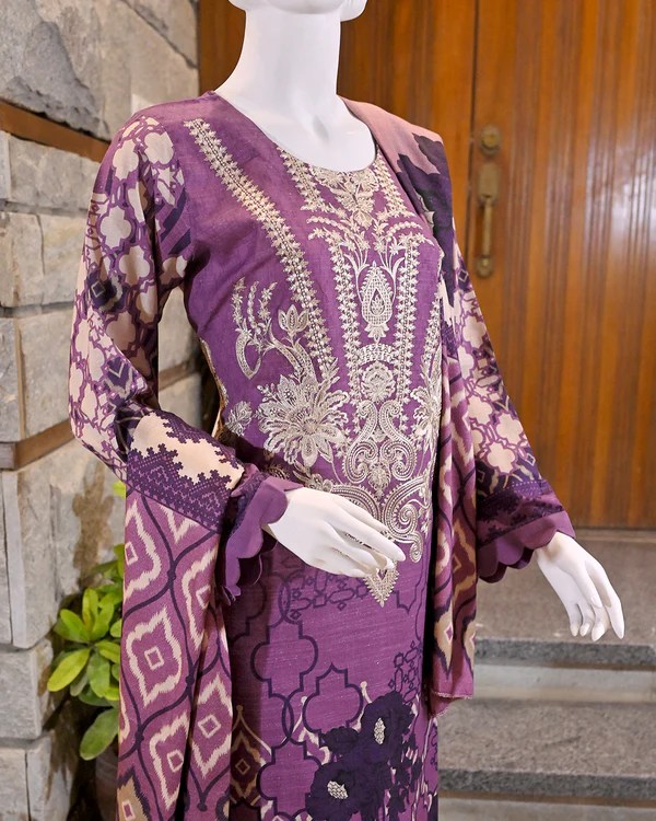 3-Piece Suit | Embroidered & digitally printed Khaddar | Readymade