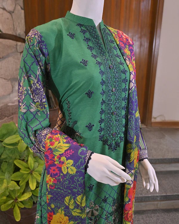 3-Piece Suit | Embroidered and Printed Khaddar | Readymade
