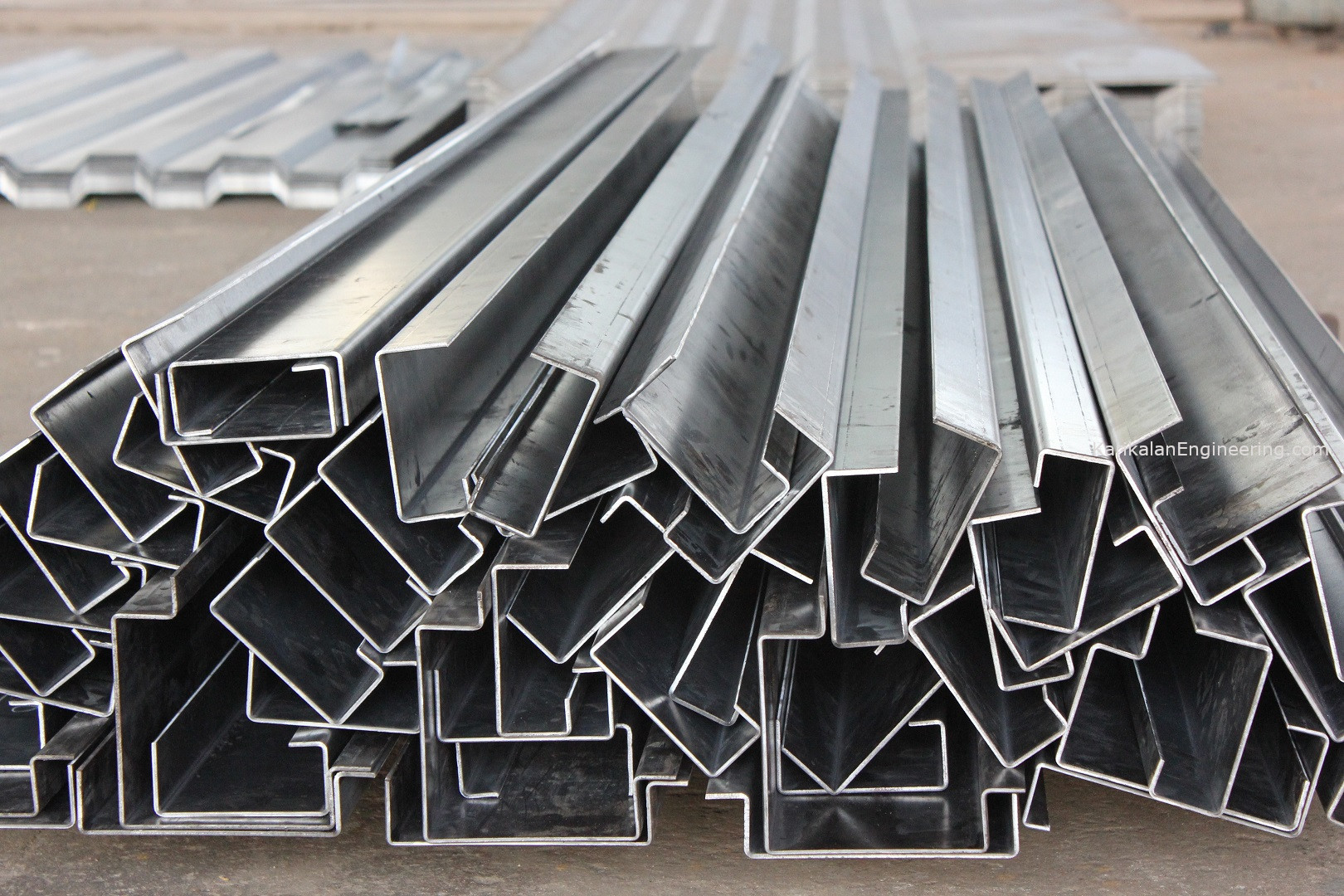 KarikalanEngineering.com