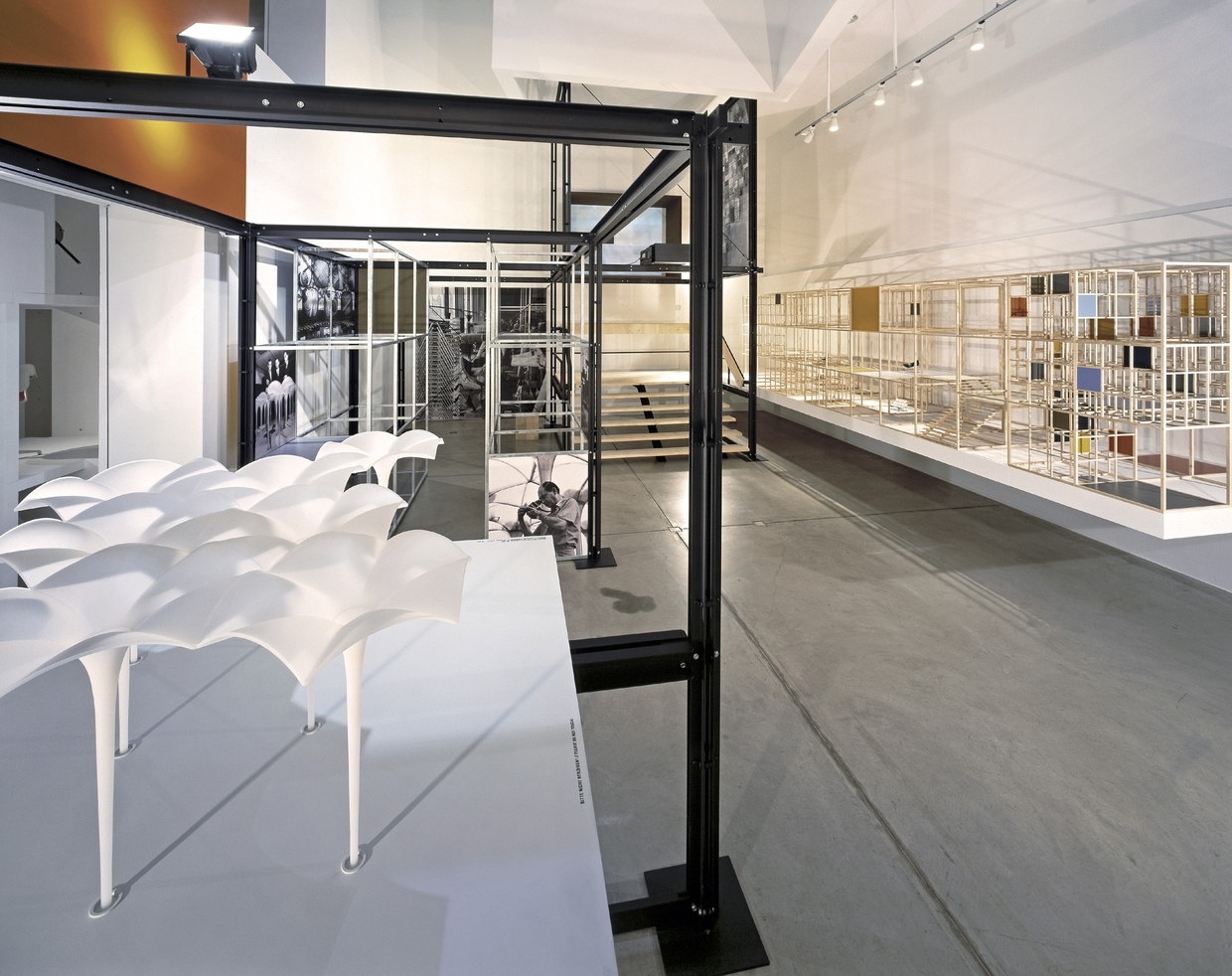 y0715様vitra Design museum e Nelson Vitra Design Museum: George Nelson Installation | KARMATRENDZ
