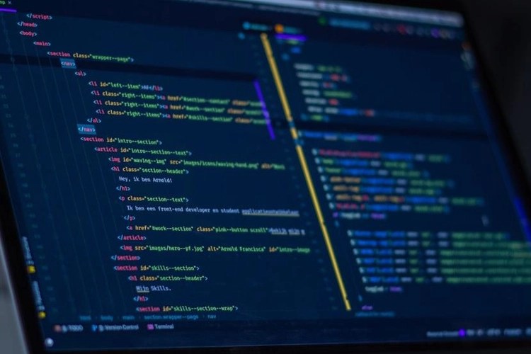 Orosz hackerek verték át a SpaceX AI-ját