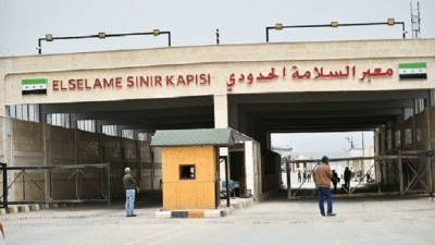 حقيقة فرض رسوم 4 دولارات على بضائع المسافرين في معبر باب السلامة