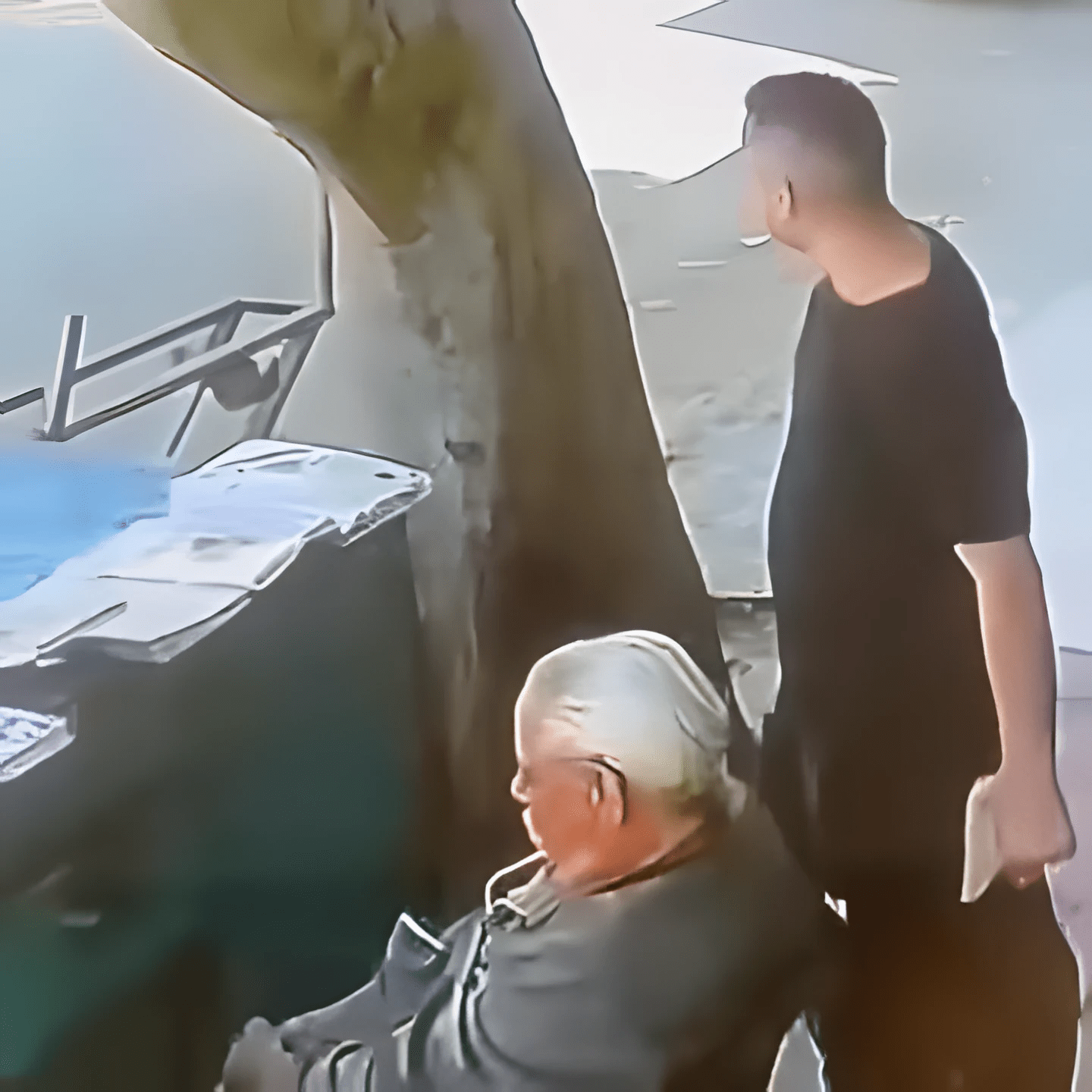 The truth about a video of a young man robbing an elderly vendor in his sleep in Syria