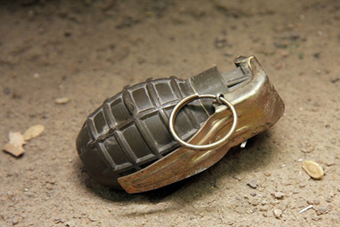 3 CRPF men injured in Ganderbal grenade attack - Vimarsana News