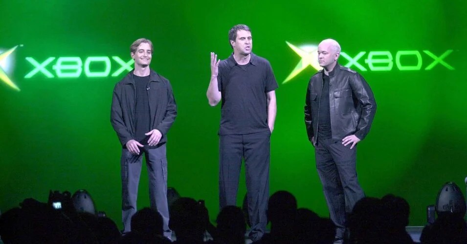 Kevin Bachus during speech about Xbox Kevin Bachus during speech about Xbox