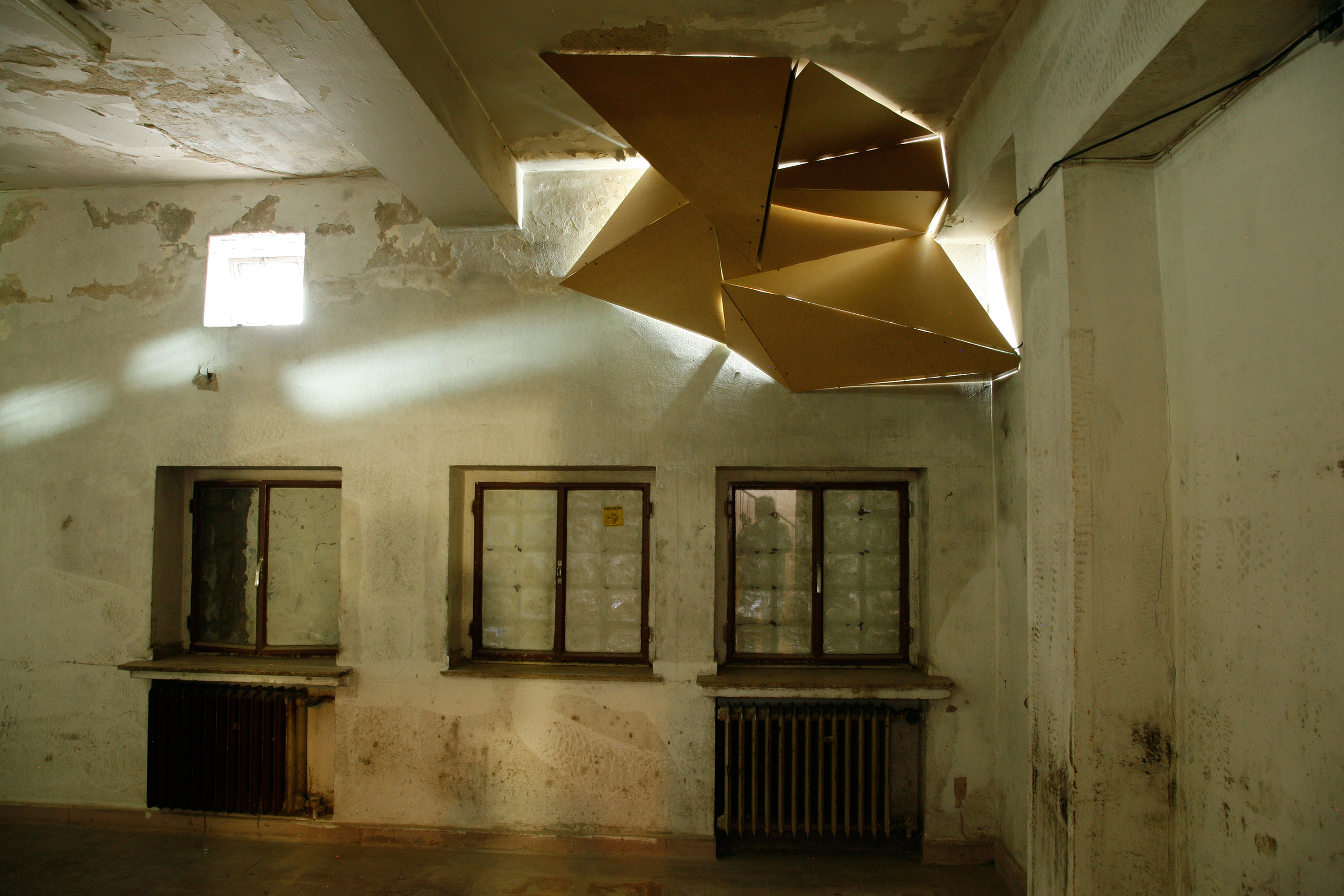 Einbauservice für alle Systeme, 2012 Holz, Hans Peter Zimmer Stiftung, Düsseldorf