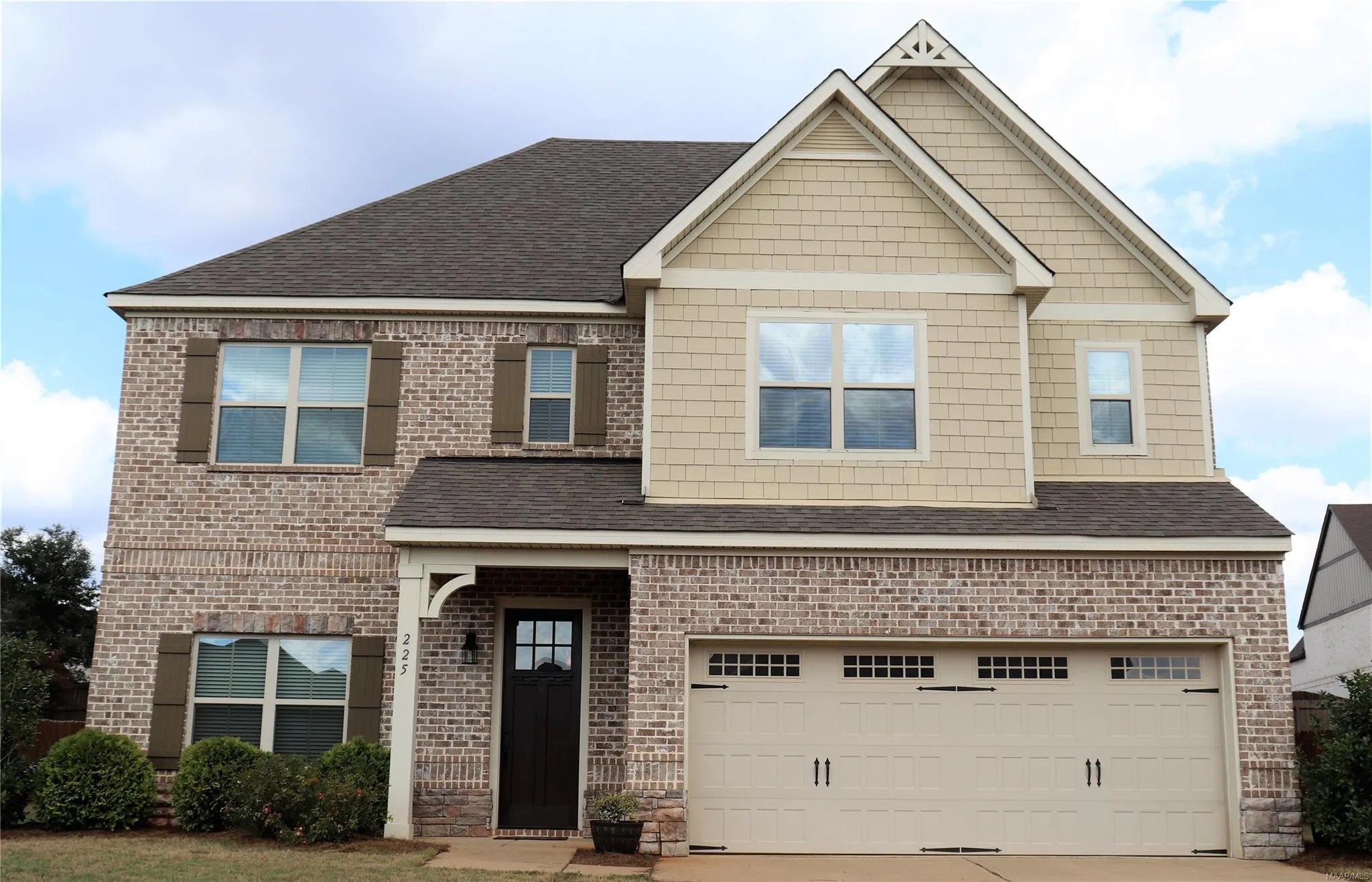 225 Kendrick Way