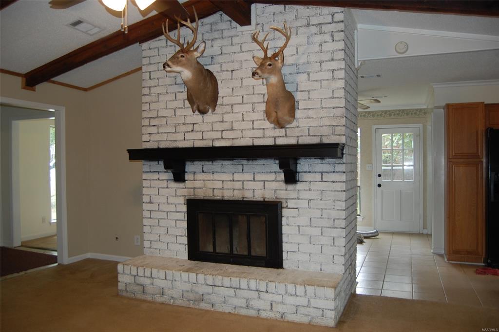 302 Gardenia Rd