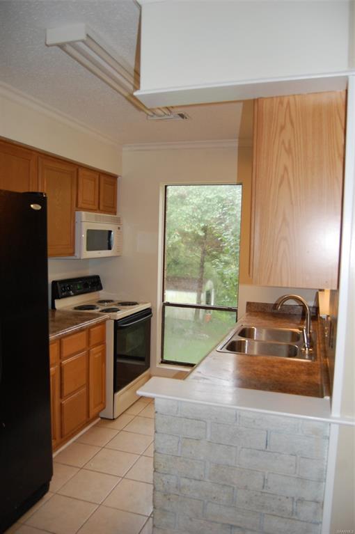 302 Gardenia Rd