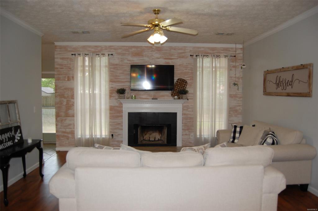 3262 Browns Rd