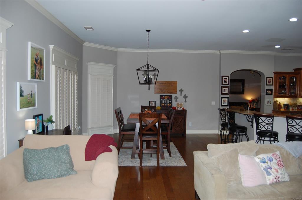 2604 Savannah Drive