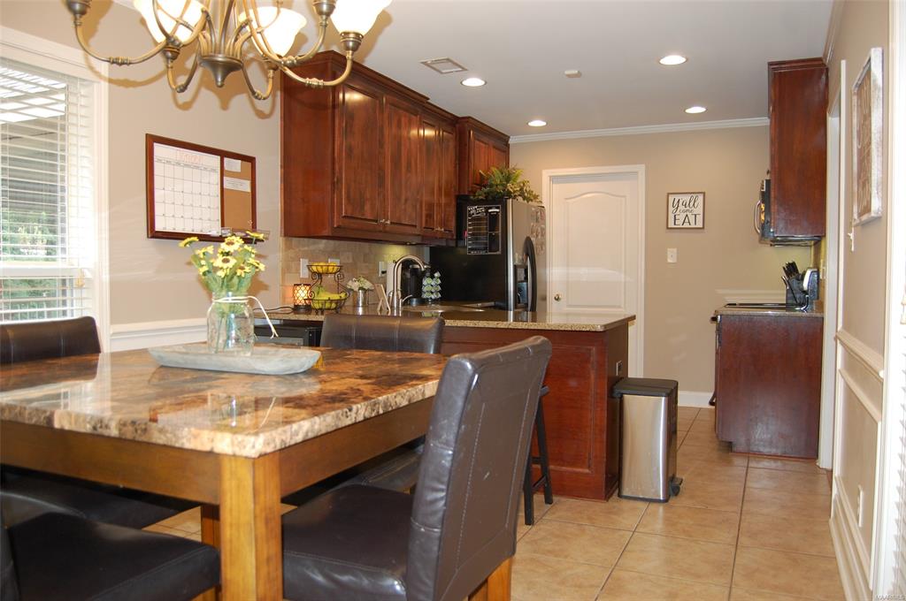1355 Indian Hills Road