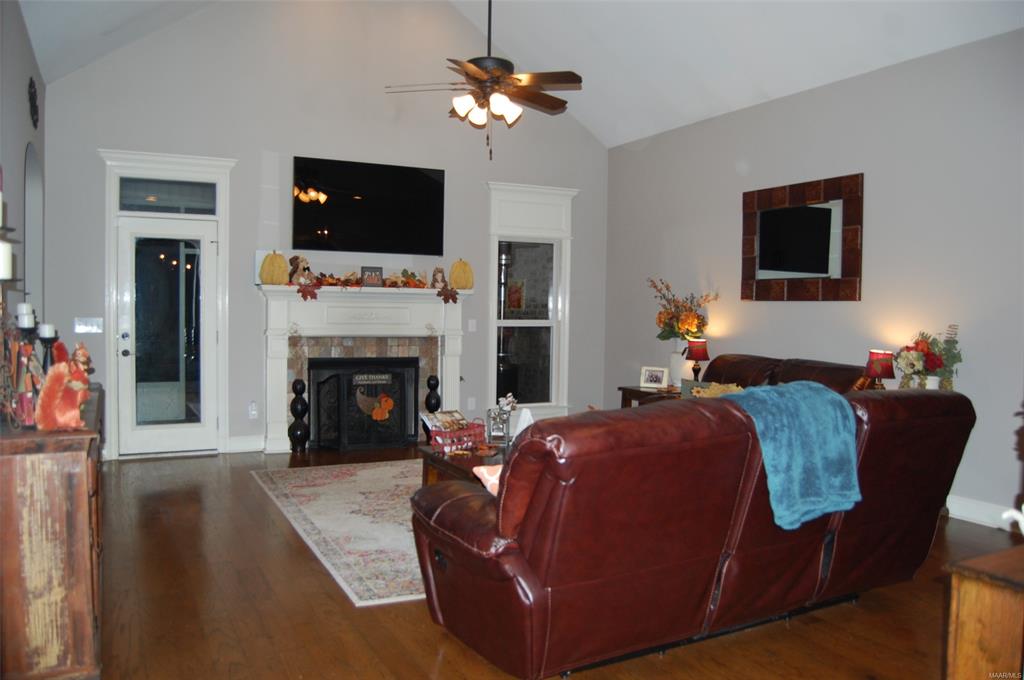 2604 Savannah Drive