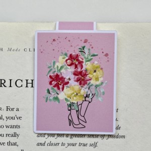 Floral Fashion Legs Magnetic Bookmark