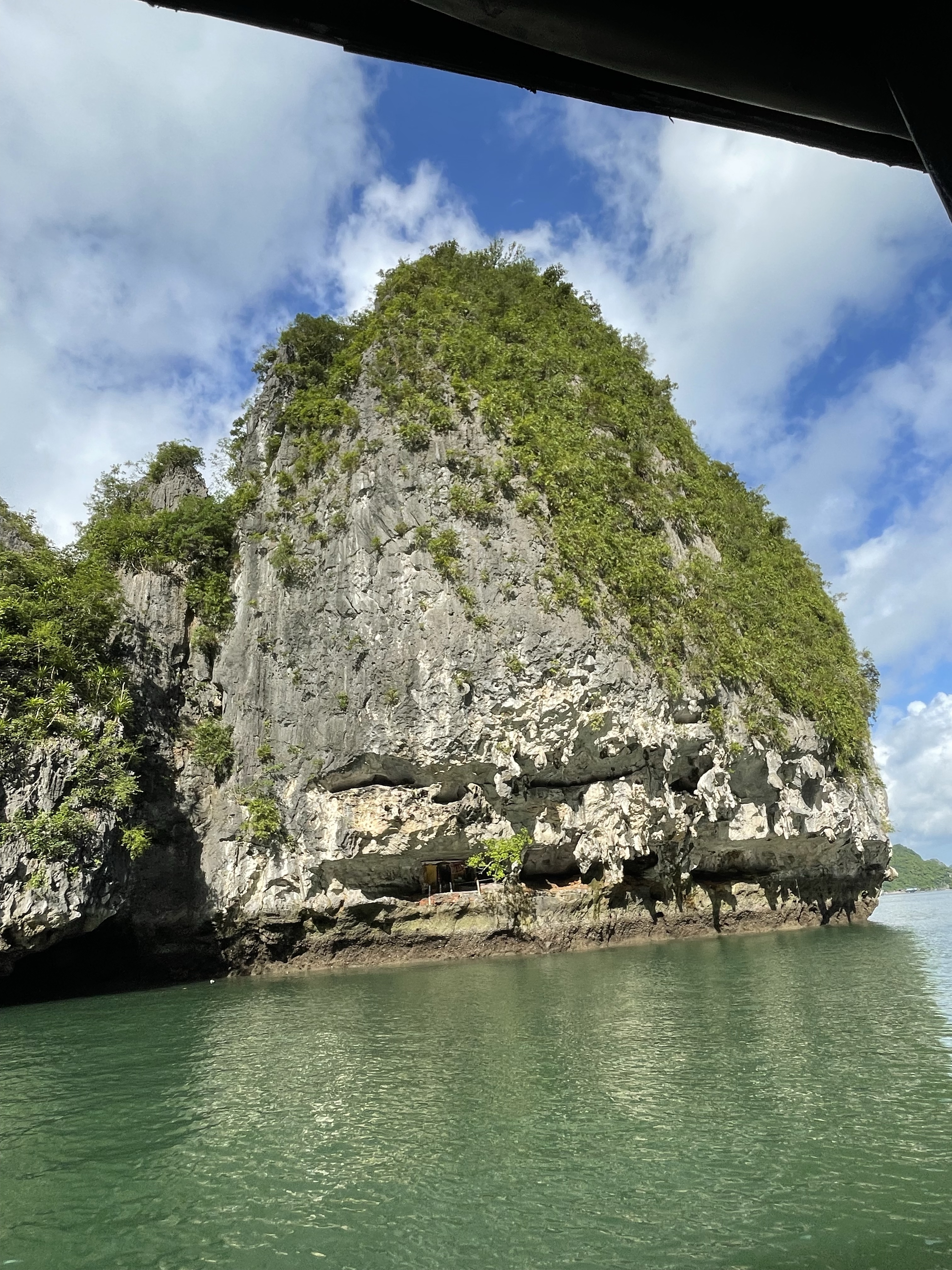 Felsen in der Ha long Bucht, Vietnam