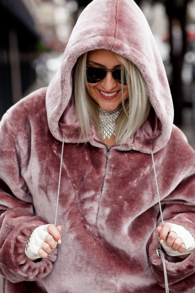 My Winter Body Style: The Extreme Oversized Hoodie