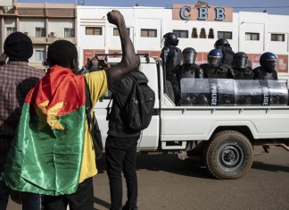 Burkina Faso. Les militaires mettent le Président à la touche ?