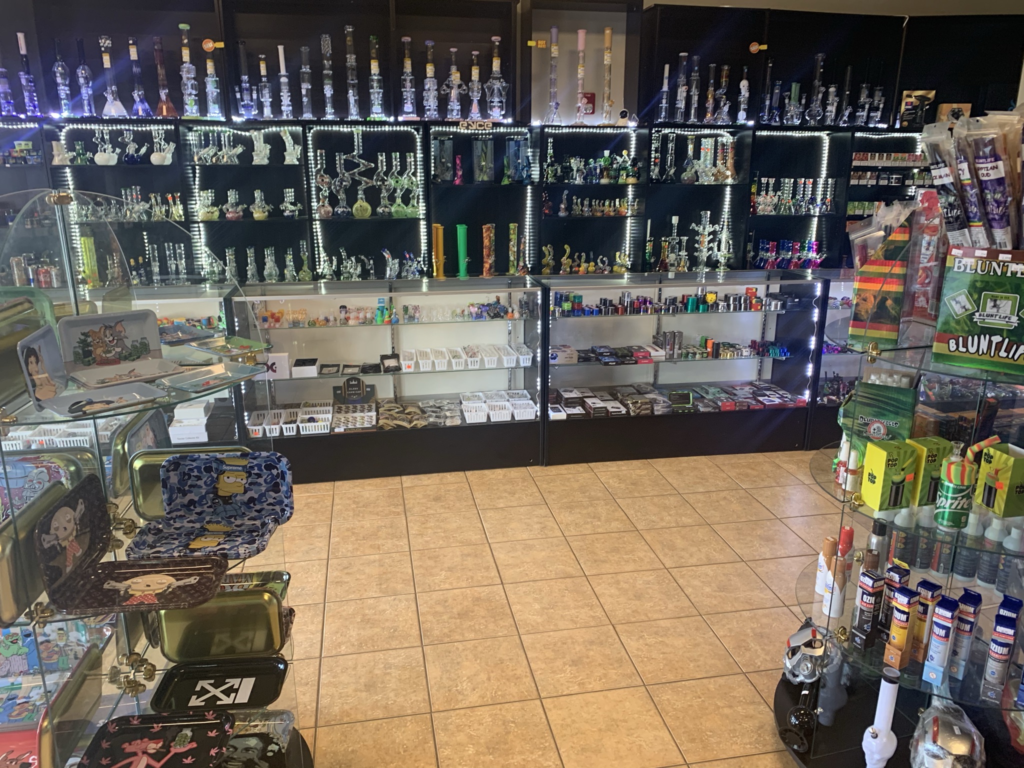 KC-Fumes-smoke-head-vape-shop