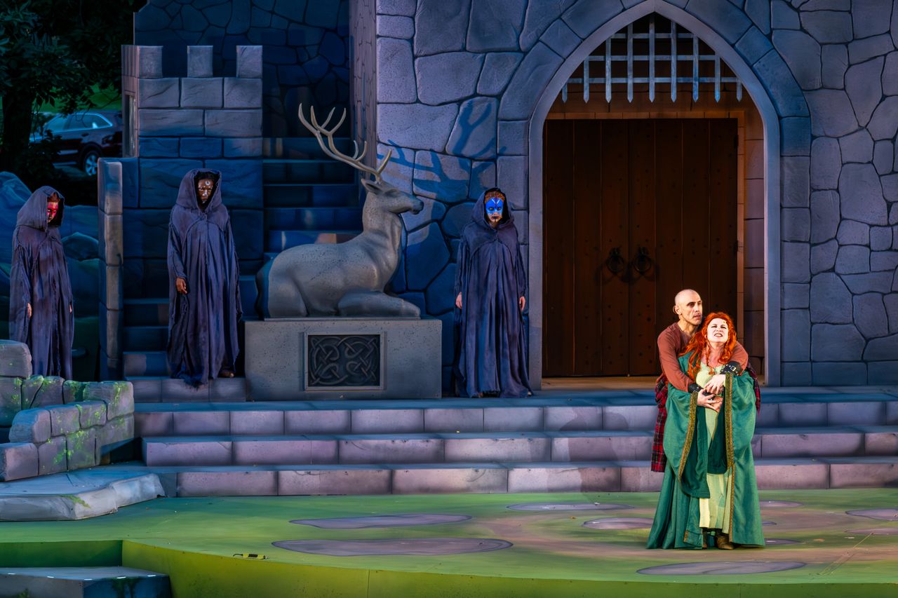 Heart of America Shakespeare Festival Knocks It Out of the Park With “Macbeth”