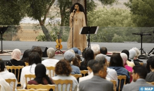 موازين 2024.. الموسيقى الفارسية لعايدة نصرت تصدح عاليا في سماء شالة