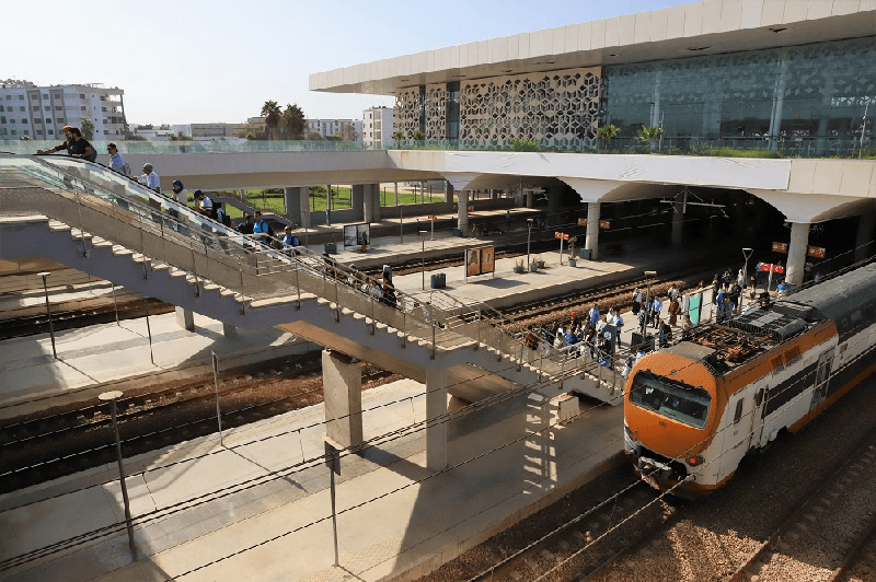 المكتب الوطني للسكك الحديدية يطلق برنامجا خاصا بمناسبة عيد الأضحى