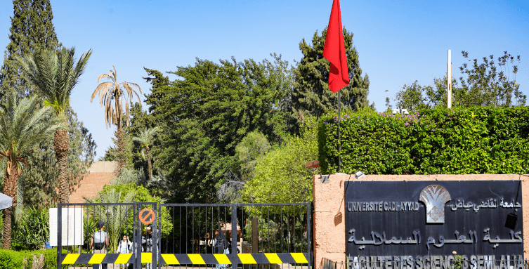 بلاغ توضيحي من كلية العلوم السملالية بمراكش بشأن برمجة الامتحانات الجامعية