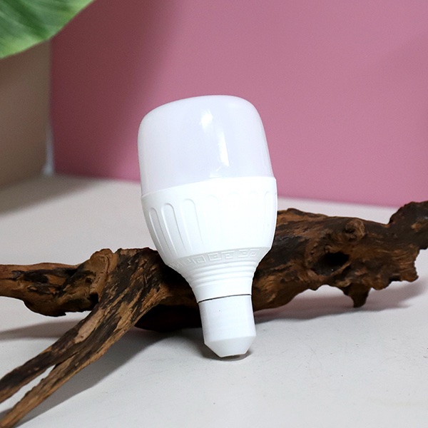 Bulb E27 Screw 15W (with plastic coat)