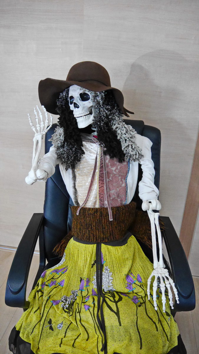 コストコ ハロウィン パイレーツ ガイコツ スケルトン 1.5m