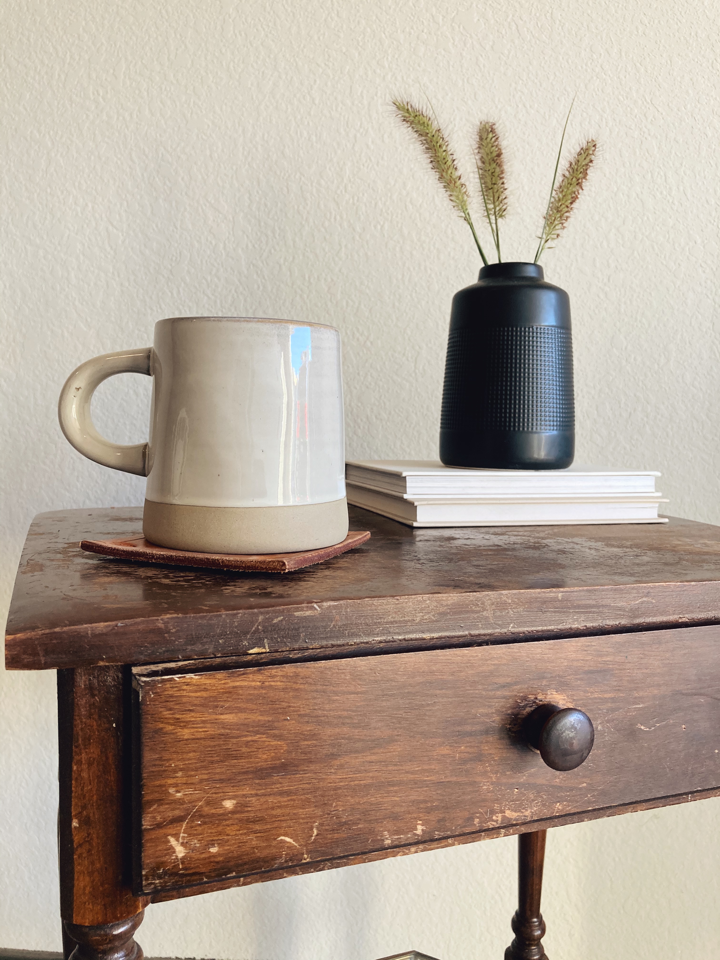 Navigating Facebook Marketplace: Top 3 Tips for Getting a Good Deal on Furniture