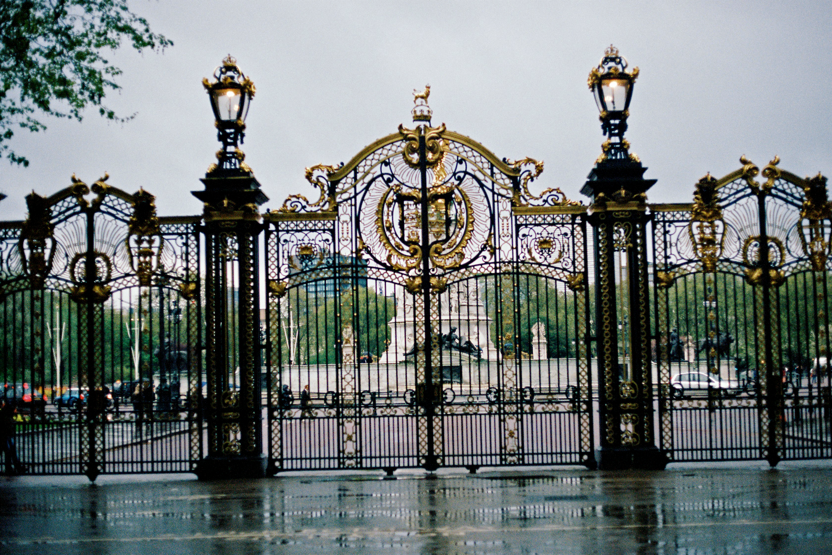 buckingham palace, london, uk