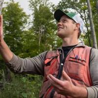 Acclaimed ecologist to speak Thursday night at Town Hall