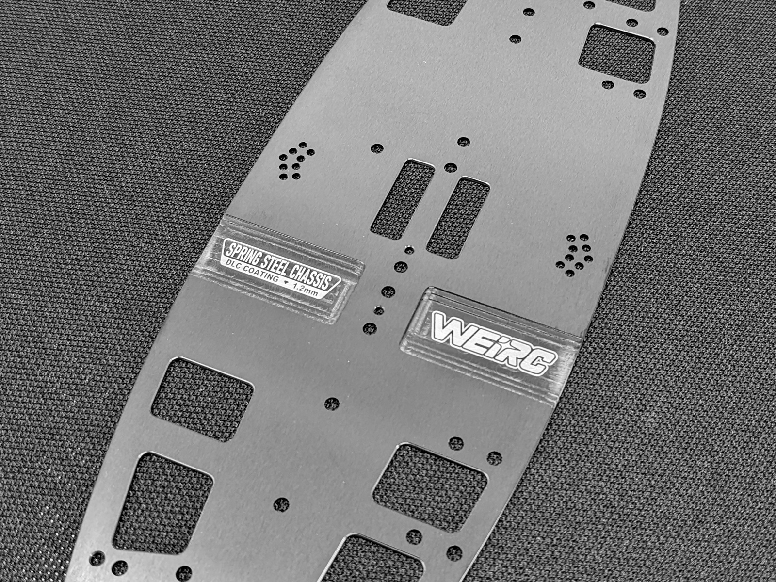 WeiRC TRF421X DLC Steel Chassis | BLOG KENTECH