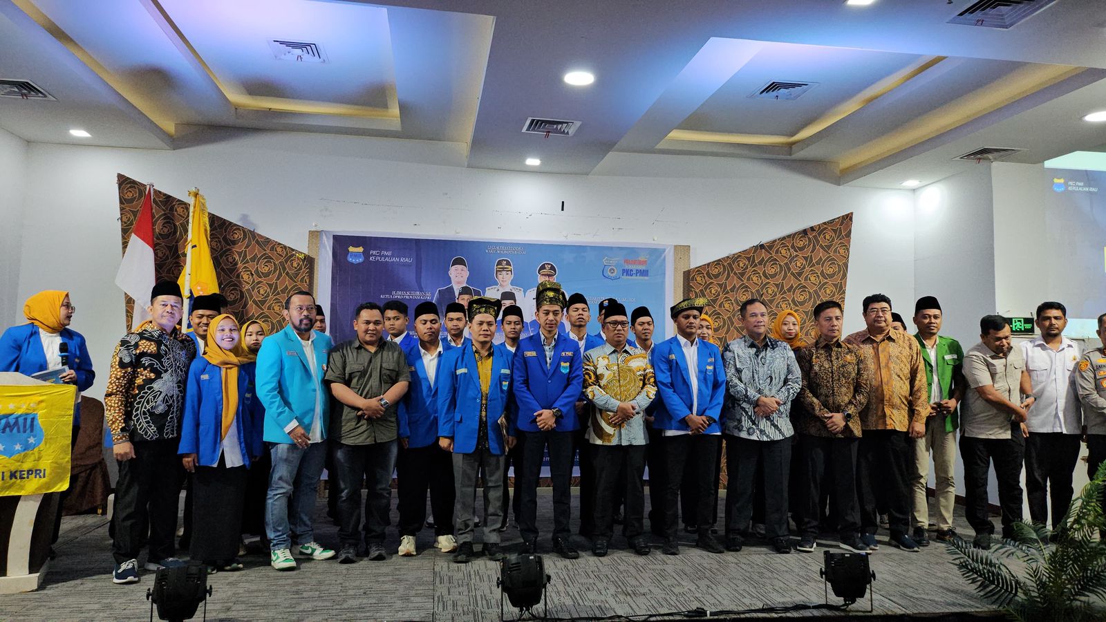 Wagub Nyanyang Haris Pratamura Hadiri Pelantikan PMII Kepri 2025–2027 di Batam