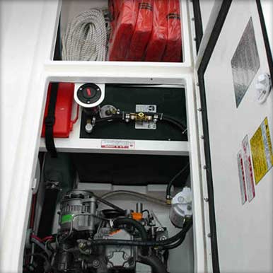 Columbia 30 Interior