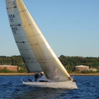Santa Cruz 37