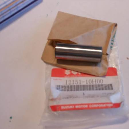 OEM Suzuki Piston Pin