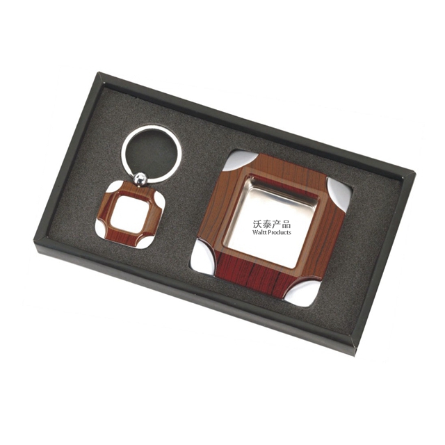 Ashtrays Gift Set for Smokers with Keychain