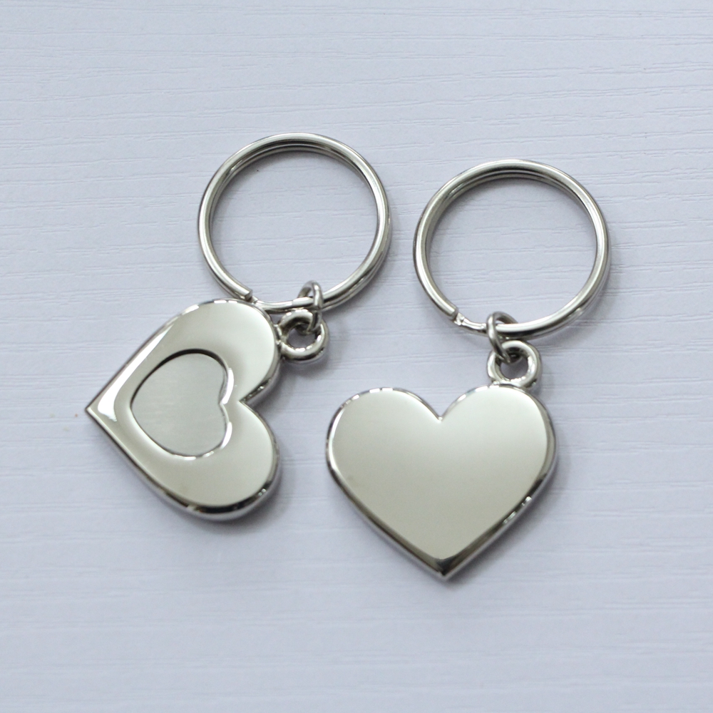 Custom Heart Shape Keychain – Zinc Alloy Valentine & Wedding Gift
