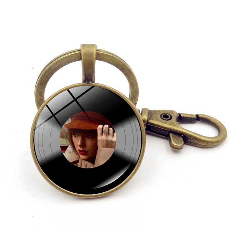 Custom Retro Music Keychain DJ Vinyl Keychain Vinyl Record Keyring Key Fob
