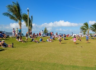 Key West uses outdoor space for live music