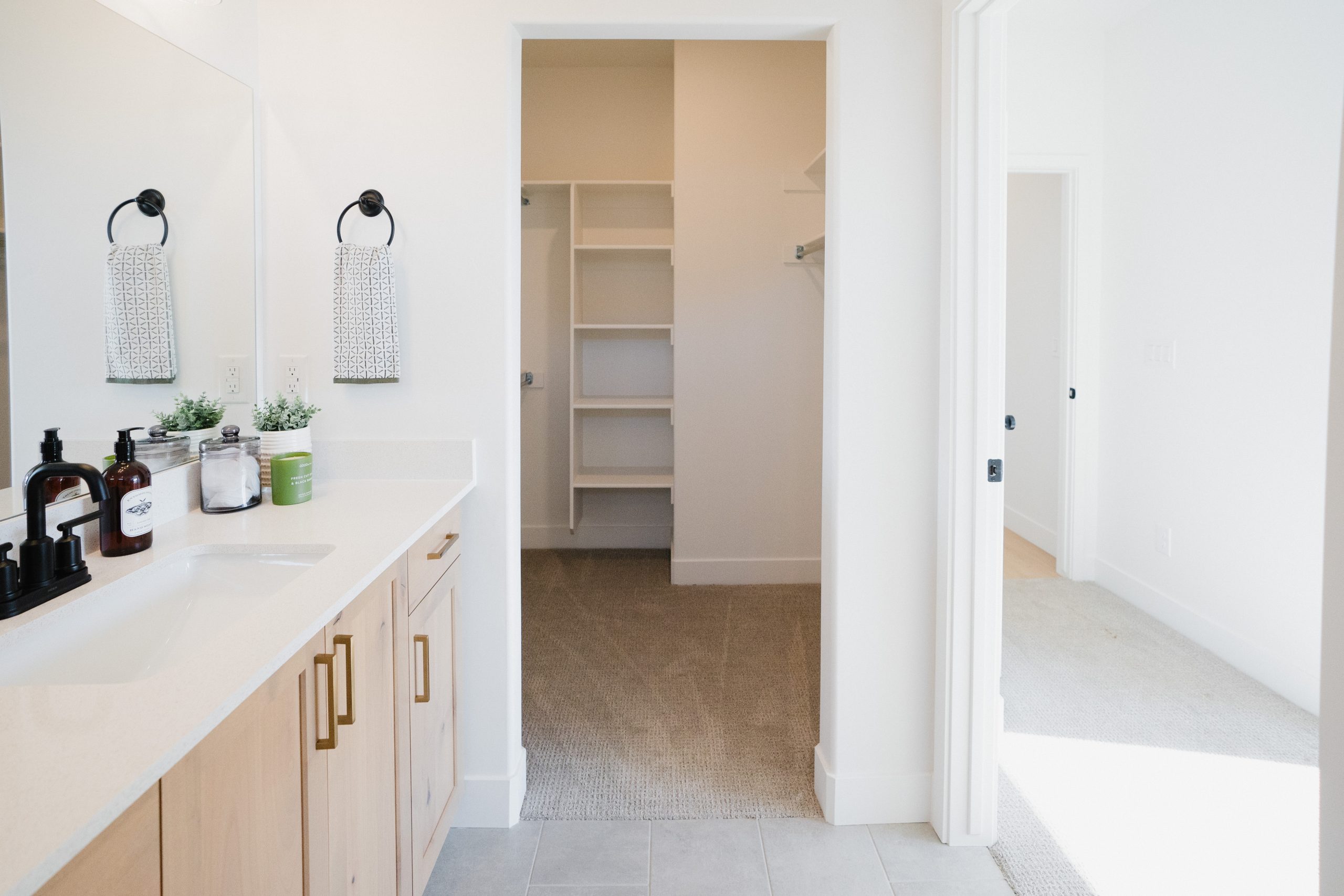 Modern bathroom