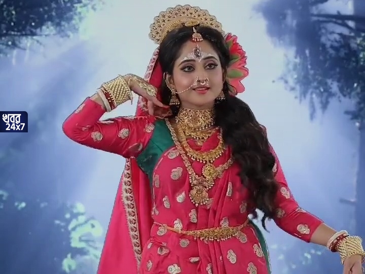 জি বাংলায় কমলে কামিনী সেজে নাচের স্টেপ ভুলে গেল মিঠাই, করছে বিকৃত অঙ্গভঙ্গি! 'এ তো পড়েই যাচ্ছে', বেজায় ট্রোলড হলেন সৌমিতৃষা