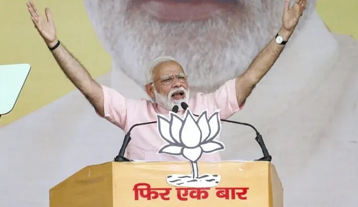 Narendra Modi, Health Insurance, treatment, old people, free treatment