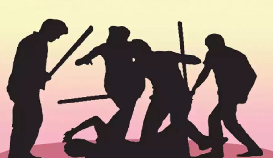 boy injured, knife attack, Kolkata, hospitalized