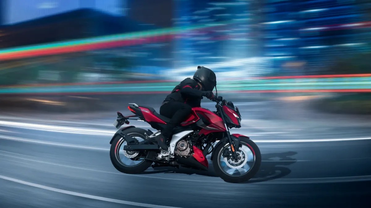 Bajaj Pulsar N160 built for performance-oriented riders seeking speed and control